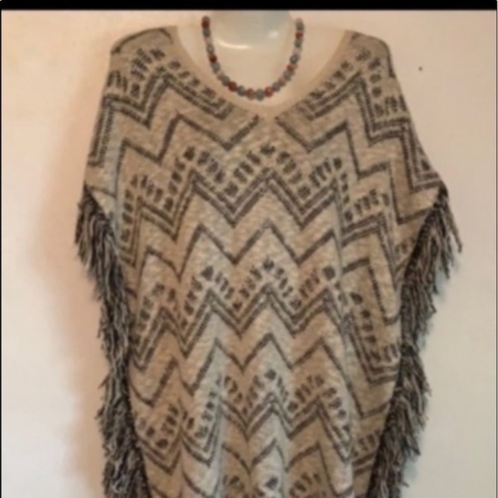 CATO PONCHO